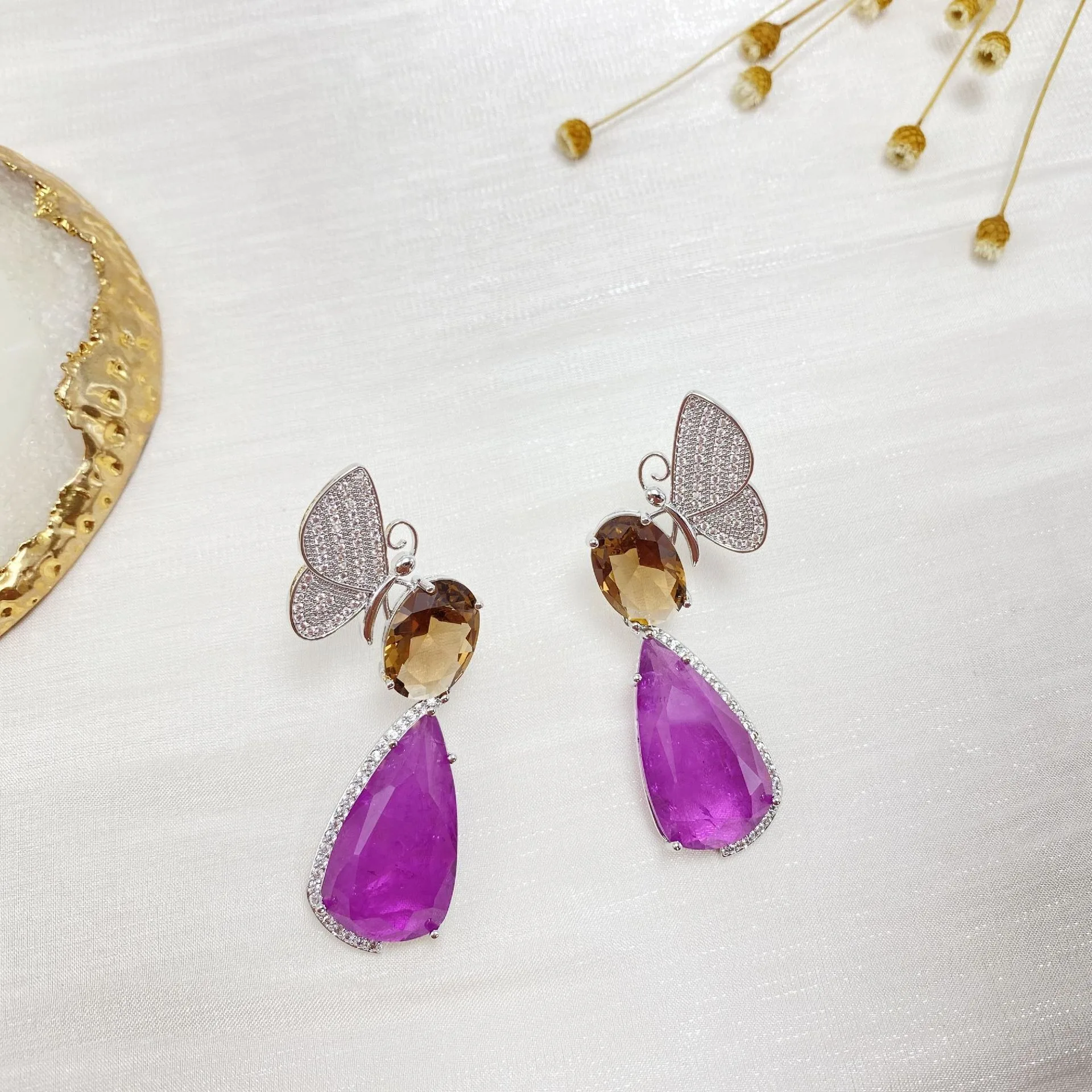 Multi-Color Elegant Butterfly Earrings Fashionable Crystal-Drip Butterfly Earrings for Women Party Gift Accessories Wholesale