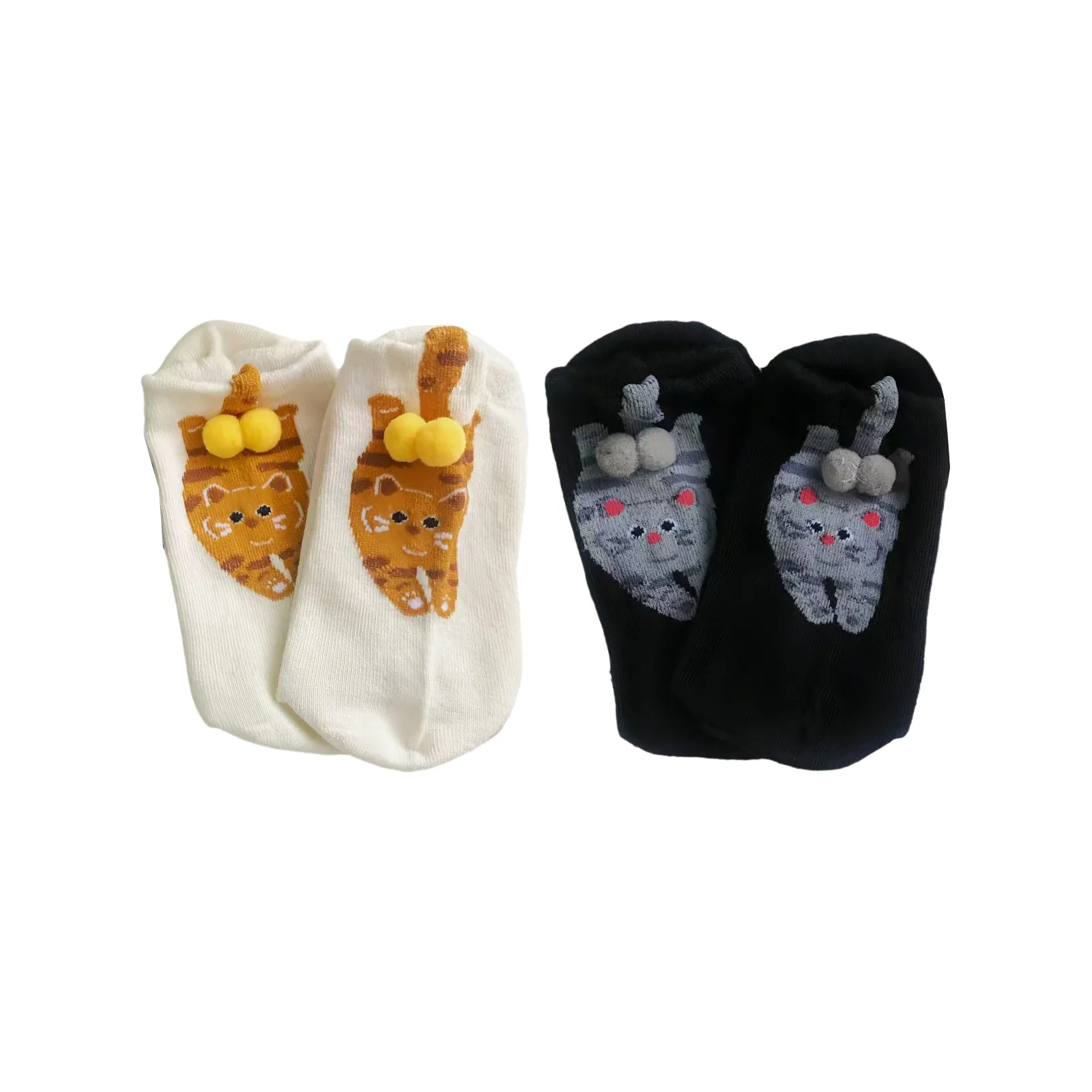 

Черно-белый двухцветный абстрактный набор носков с объемным изображением кошки и яйца.