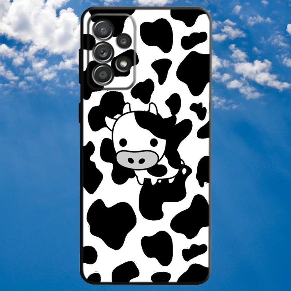 Cartoon Cute Milk Cow Phone Case For Samsung S21,S22 Ultra,S20,S30 plus,S22 plus,S23,S30 ultra 5G Soft Black Cover image 3