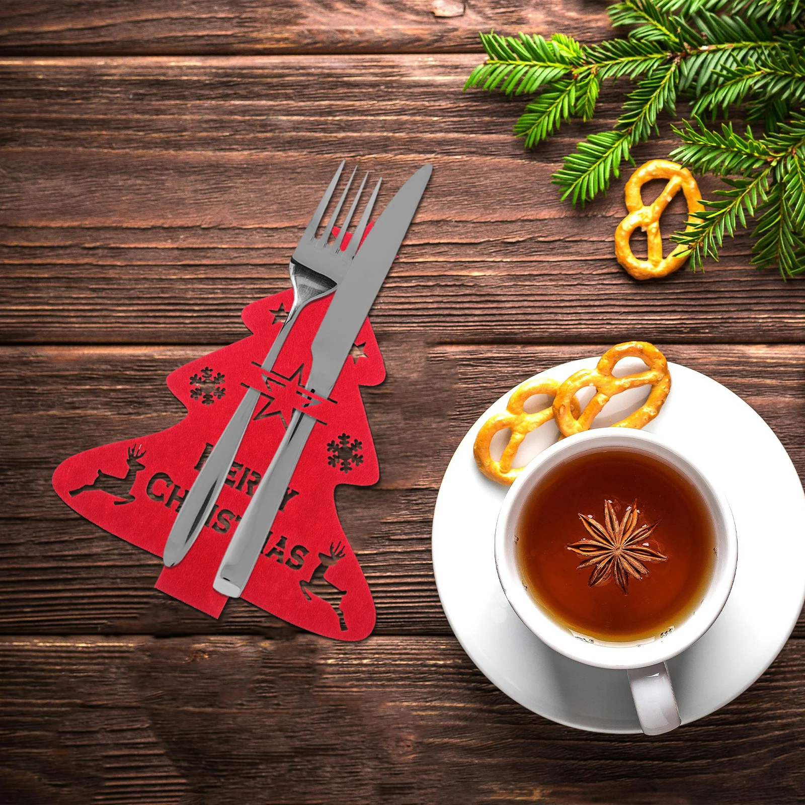 

4 Pcs Christmas Tree Knife and Fork Suit Utensil Holder Party Decorations Festive