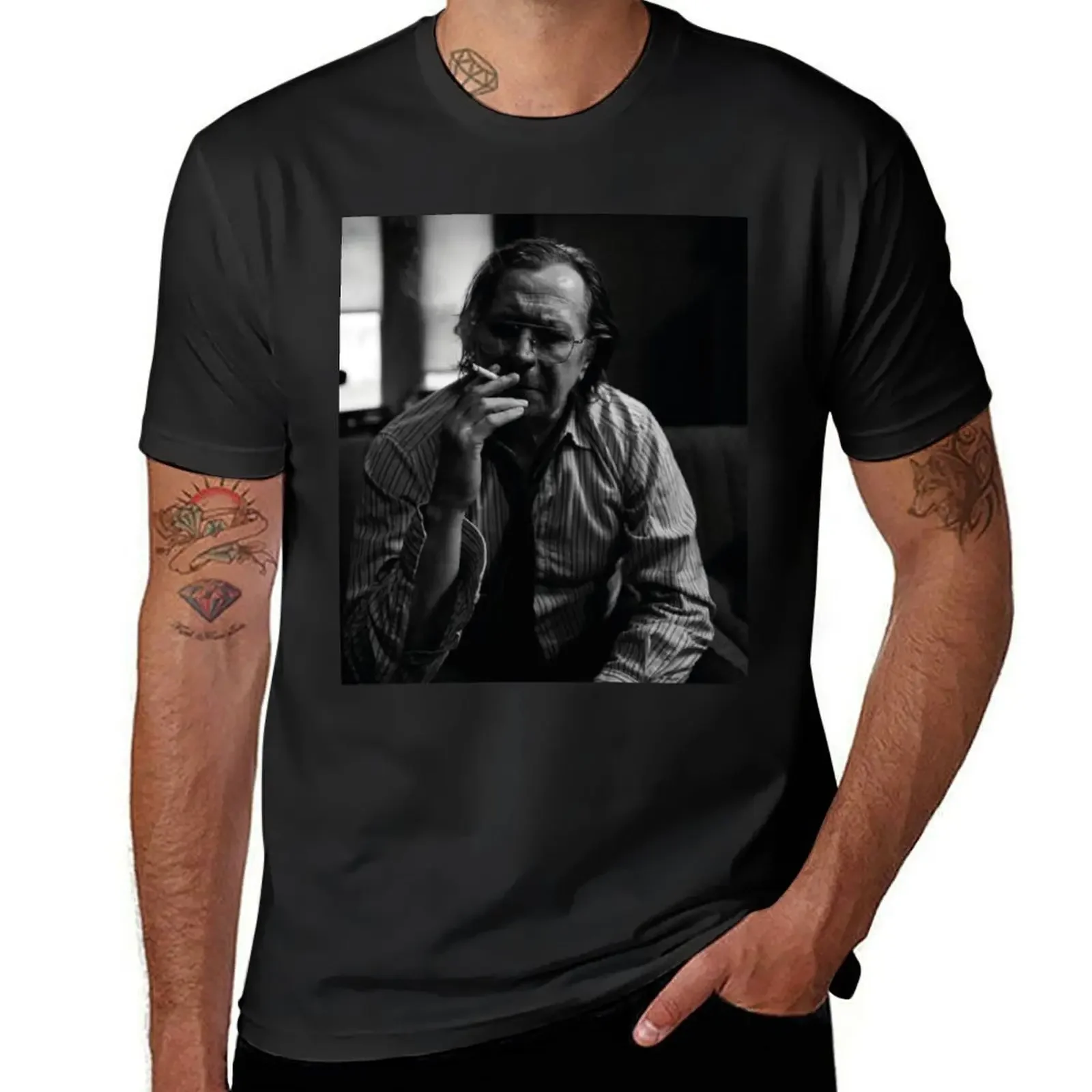 

Футболка мужская с рисунком лошадей, стильная повседневная тенниска с круглым вырезом, Винтажная Майка с рисунком аниме