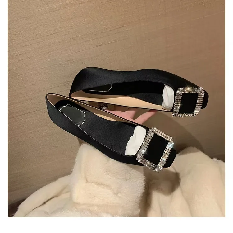 

Silver Silk Satin Water Diamond Square Buckle Low Mouth Medium Heel Square Head Women's Wedding Shoes High Heel Party Style Thic