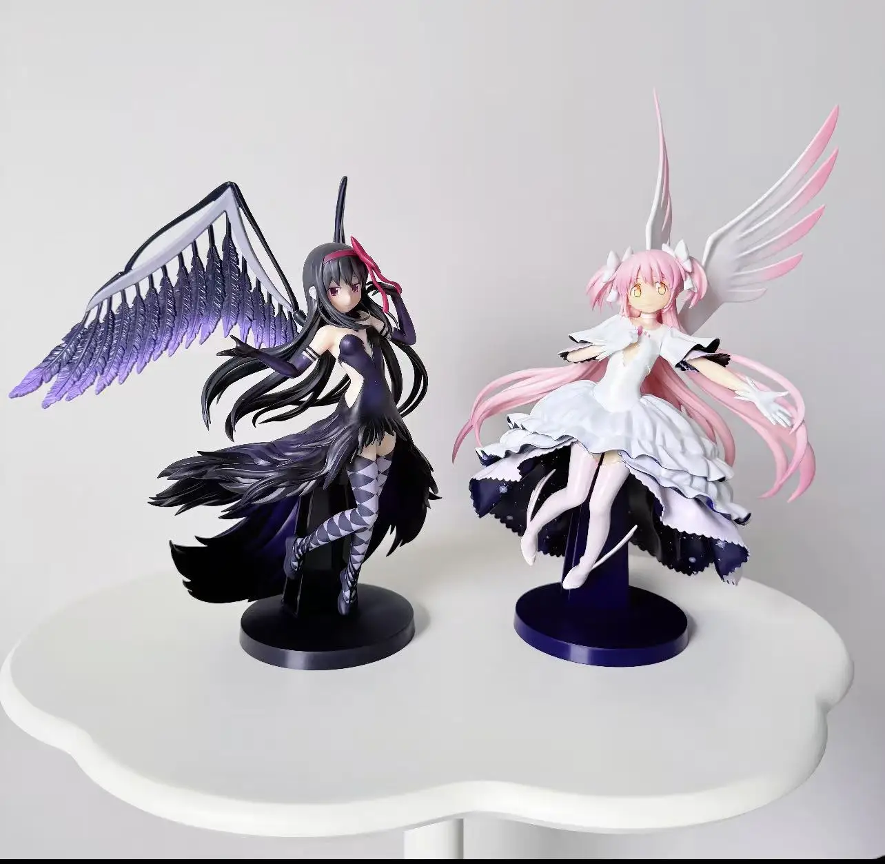 

Bandai Original Banpresto Puella Magi Madoka Magica The Rebellion Ultimate Madoka & Demon Homura Akemi Homura Anime Figure