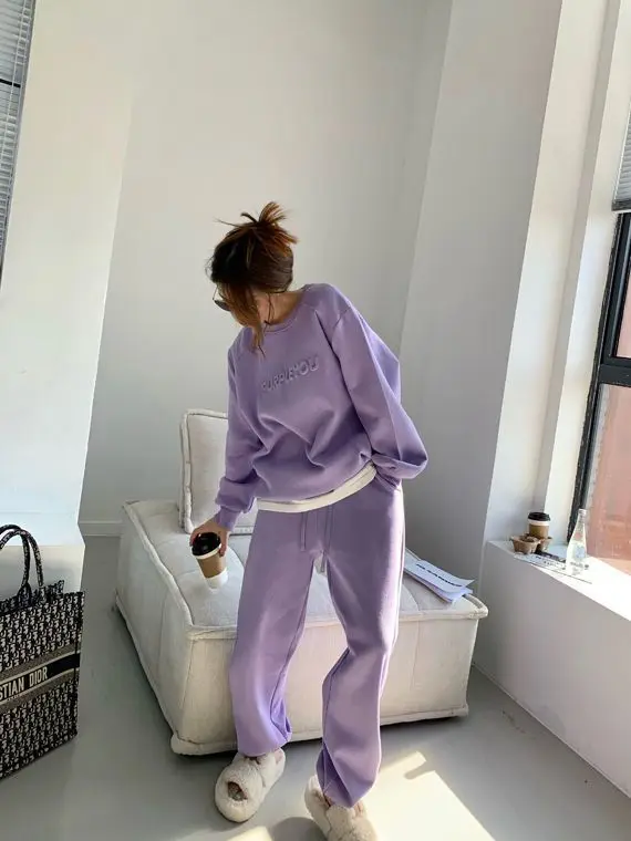 Damen 2026 Neuer Lila Sportanzug Frühling und Herbst Lässiger Modestil Lockerer Langarm-Pullover Oberteil und Hose 2-Teiliges Set – Detail 12