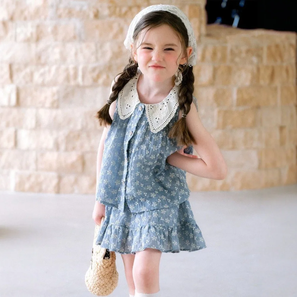 Bear Leader Sweet and Cute Baby Girls' Clothes Summer New Blue Floral Sleeveless Lace Collar Top and Shorts Casual Two Piece Set