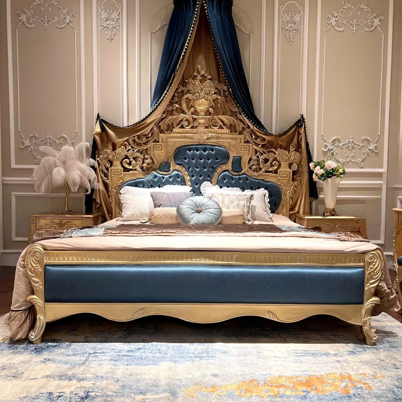Royal European Luxury French Design Solid Wood Bed Room Antique Gold Bedroom Furniture Set