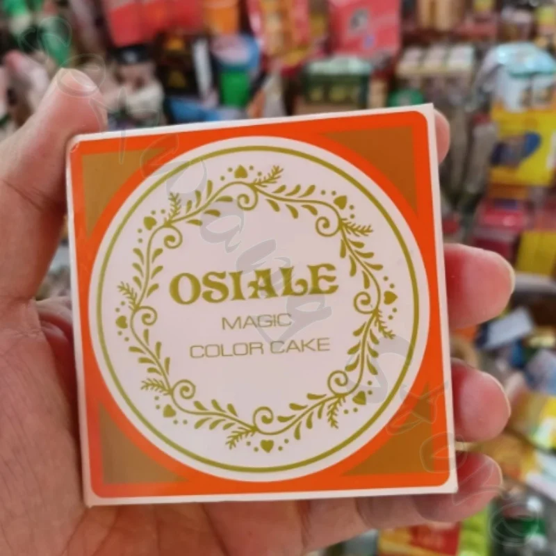 Thai gouache OSIALE concealer powder is light and not easy to get stuck, the powder is delicate and docile and reduces oil