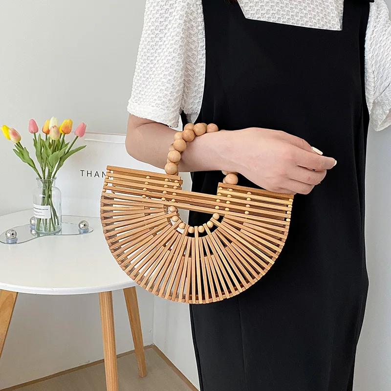 Fashion Handmade Bamboo Handbag Pearl Handle Design Elegant Women Hollow Out Beach Bag Vacation Woven Straw Bag Female Bags