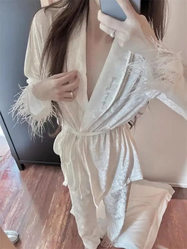 

Bride White Velour Pajamas Suit Feather Sleeve Trim Top Pants Women Elegant 2Pcs Sleepwear Pyjamas Femme Loungewear Nightwear