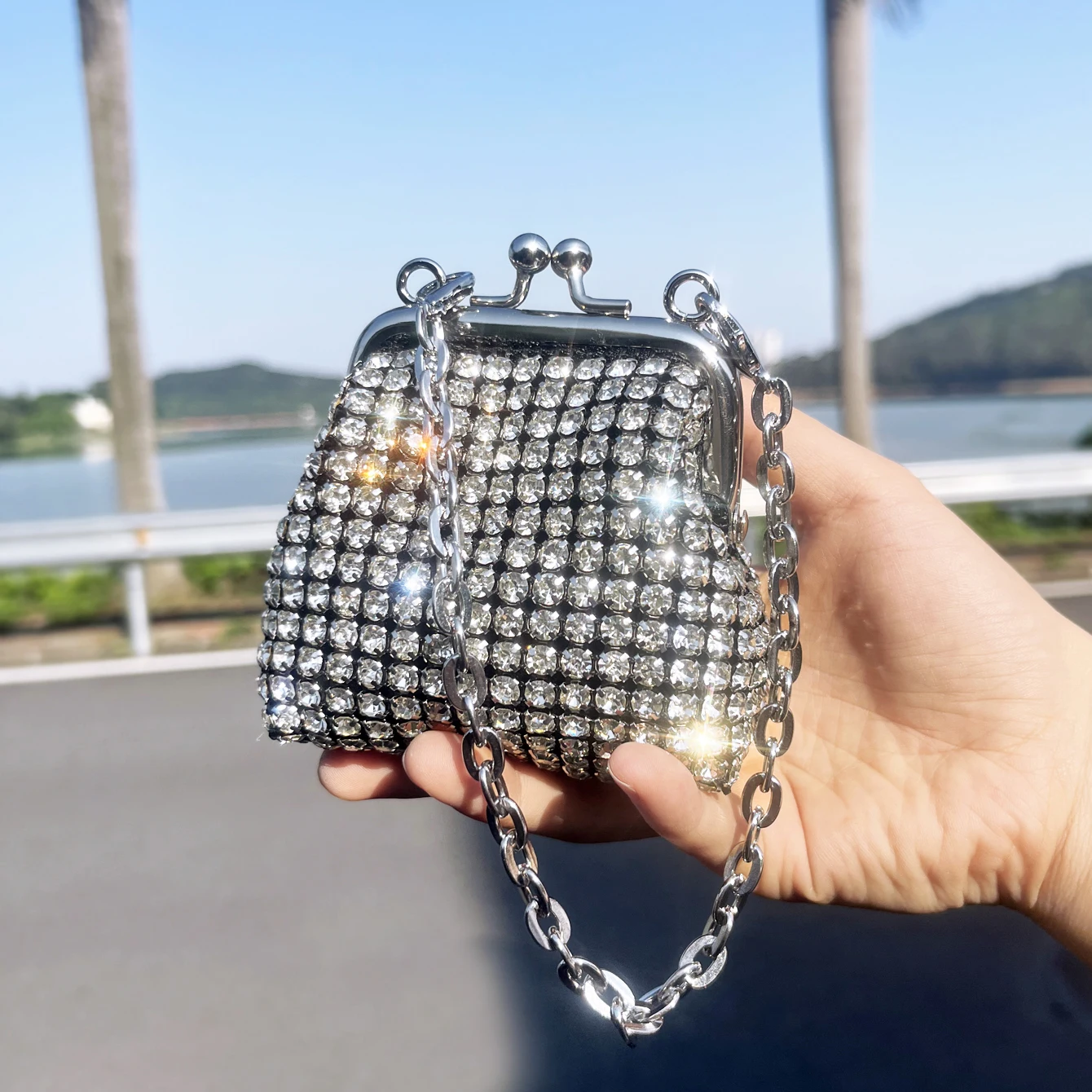 Mini kleine Tasche glänzende Strass Geldbörse kurze Kette Münztasche handgemachte kleine Kartentasche handgemachte Damen Geldbörse handgemachte Tasche