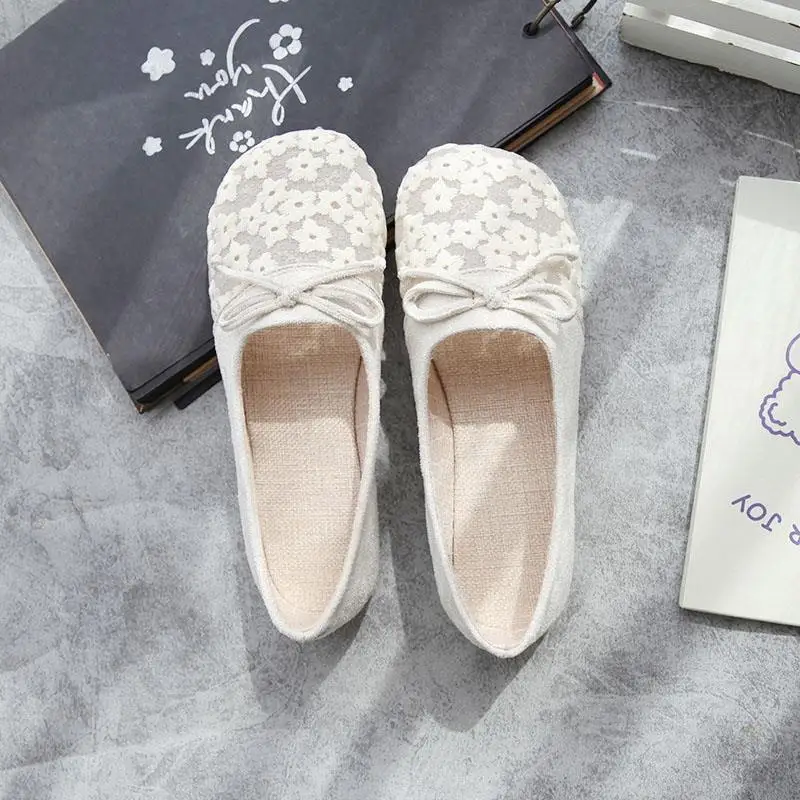 Women\'s Summer Footwear with Bow Shoes for Woman 2024 White Flats Transparent Flat Cute Round Toe Clear Kawaii A Popular Lastest