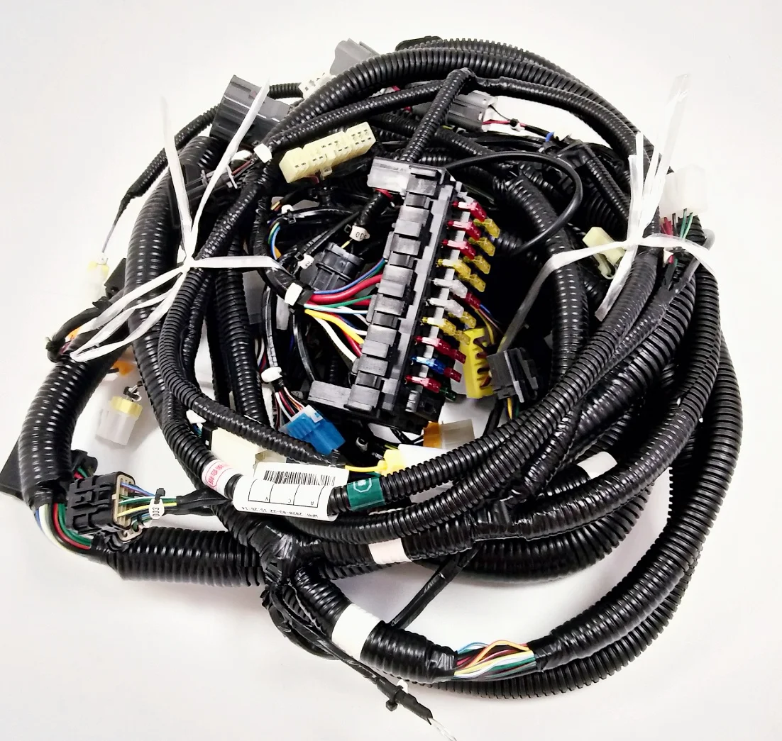 

SUNORO High Quality 20Y-06-31110 Internal Wiring Harness For PC200-7 Excavator Parts Cab Wire Harness 20Y-06-31110