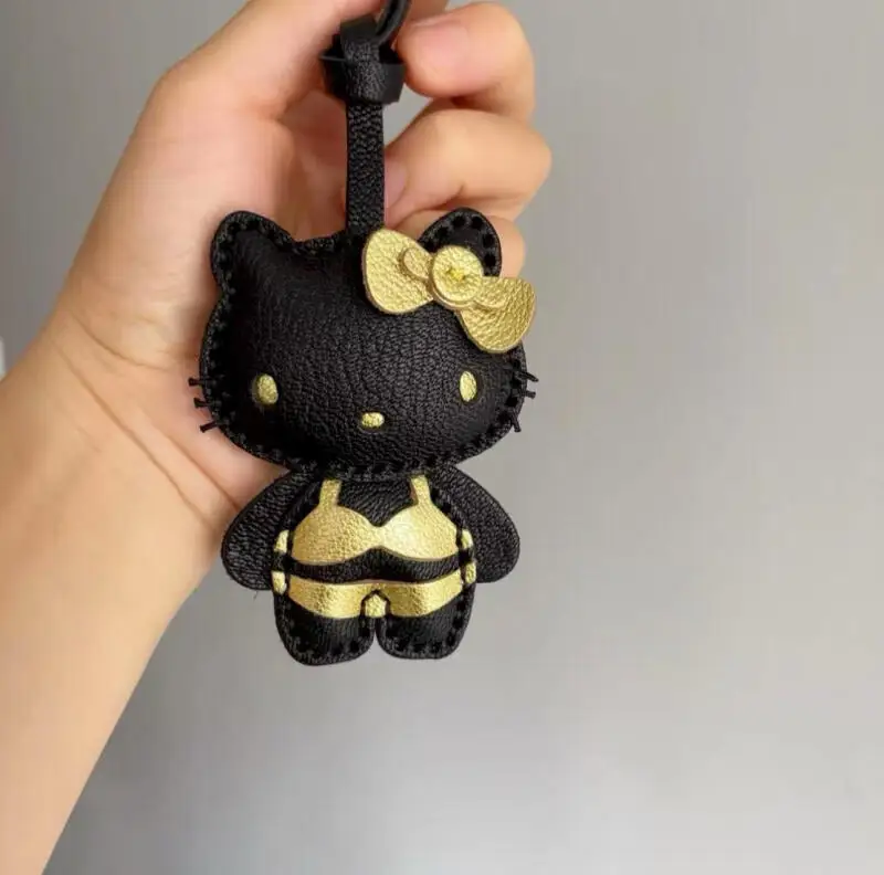 Ciondolo per borsa Hello Kitty Cartone animato dolce Zaino di fascia alta Portachiavi per cellulare Catena appesa in pelle Regalo di compleanno per ragazze