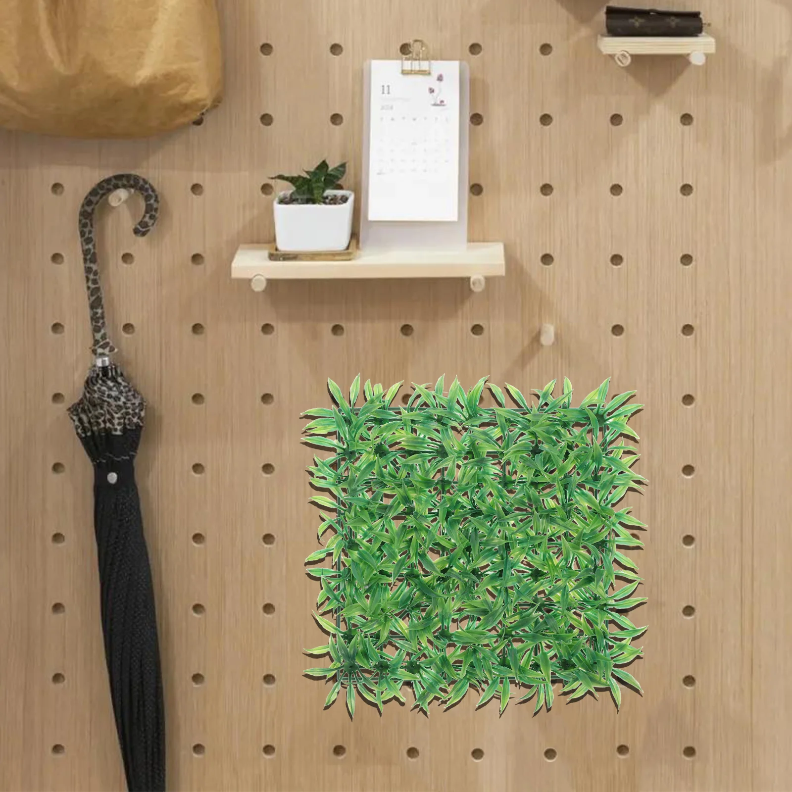 4 قطعة لوحة حائط من العشب الاصطناعي خلفية عشبية وهمية واقعية لشاشة الخصوصية الداخلية والخارجية ديكور سياج الحديقة