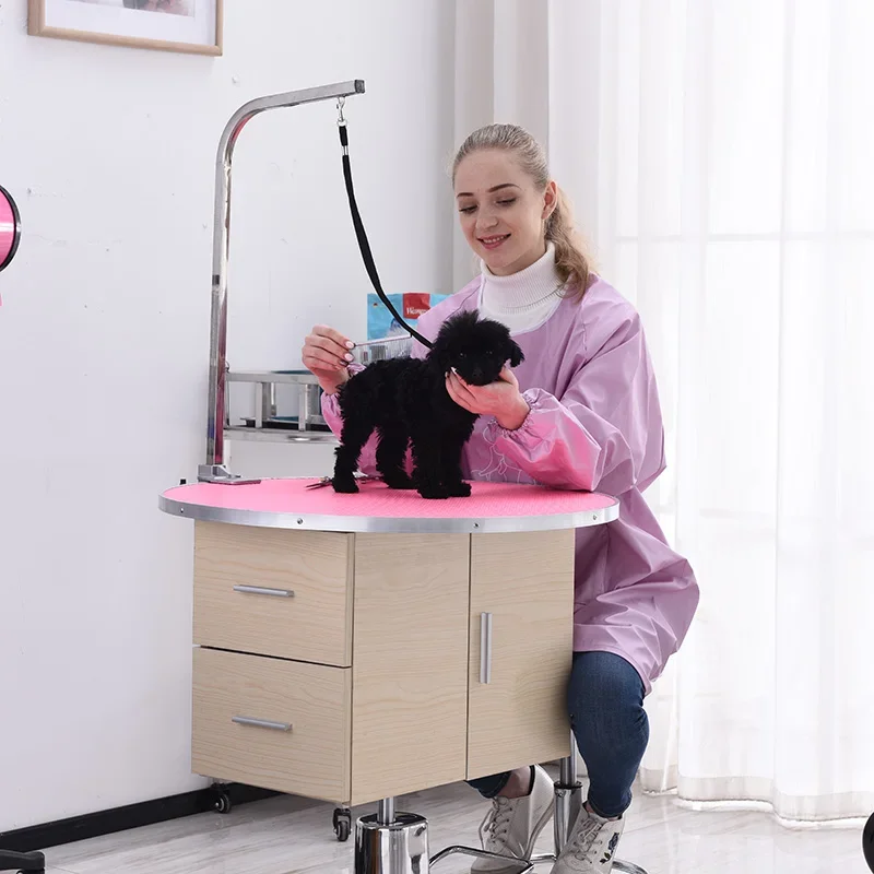 

Продам средства для чистки и ухода за домашними животными. Столы для ухода за собаками из нержавеющей стали.