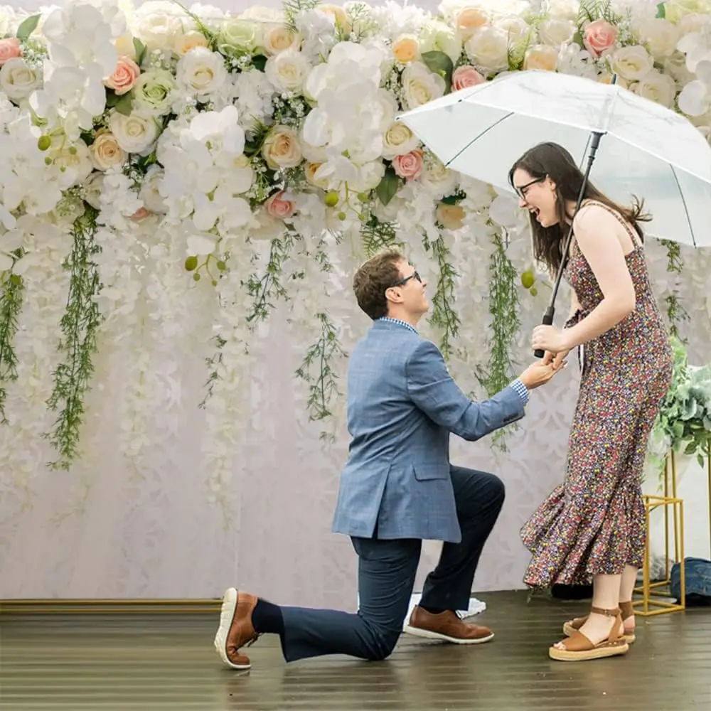 結婚式の背景花の壁ブライダルシャワーmrと時間の受付パーティーのロマンチックな写真の背景の装飾