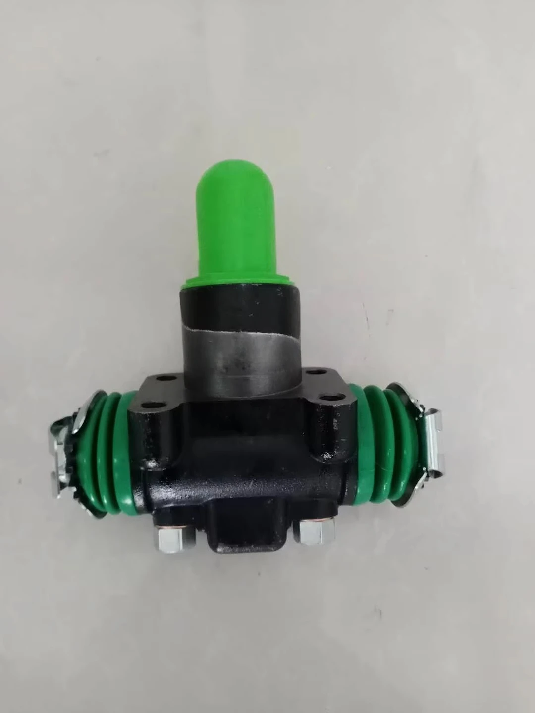 Brake Expander Assembly Brake Wheel Cylinder 12739075VT 93163525 93163355 12739075 14352031 for IVE