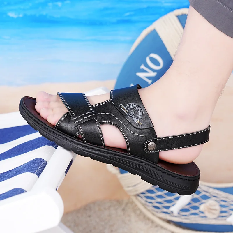 Men's Leather Sandals Summer Fashion Non-slip Soft Bottom Shoes Classical Round Head Lightweight Casual Beach Slippers