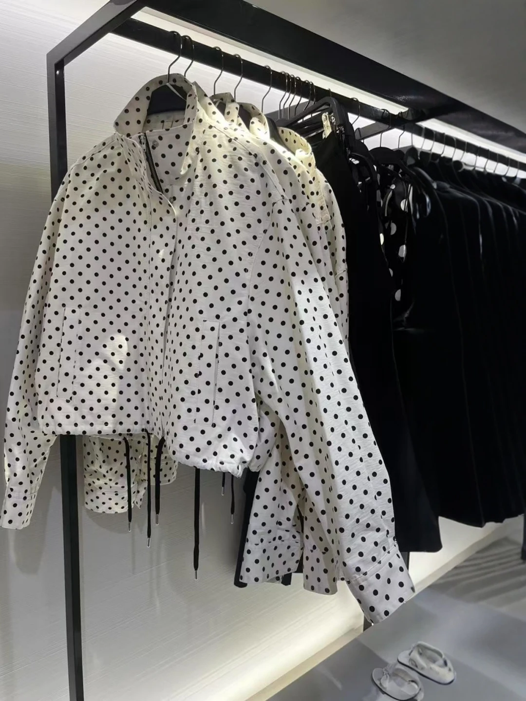 

Women's Bubble irt Jaet Stand Collar Windproof New Arrival Polka Dot Breathable ort Outerwear Casual Loose Fit Ladies