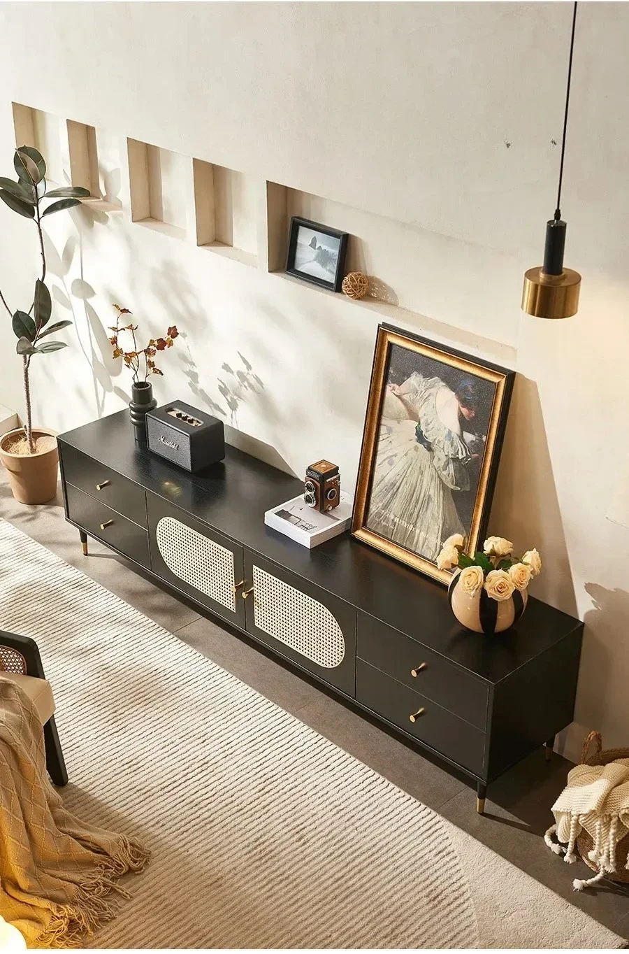 الرجعية Miji نمط الروطان المنسوجة لوحة تلفزيون خزانة شقة صغيرة خزانة غرفة المعيشة الأوسط القديمة B & B خزانة #5