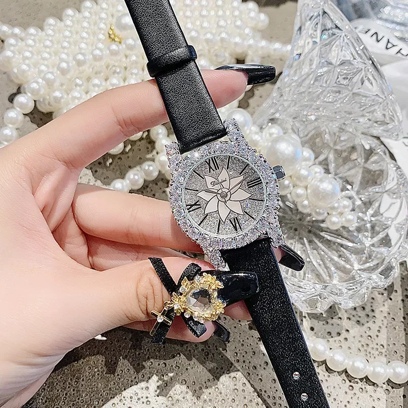 ساعة نسائية ماسية ، مصمم علامة تجارية على الموضة للسيدات ، ساعات فاخرة ، موضة ، 2022