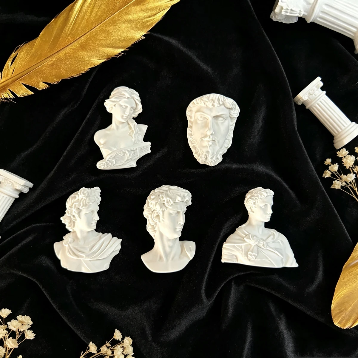 European Style Plaster Bust St - огляд і ціна Interior Design Sketch
