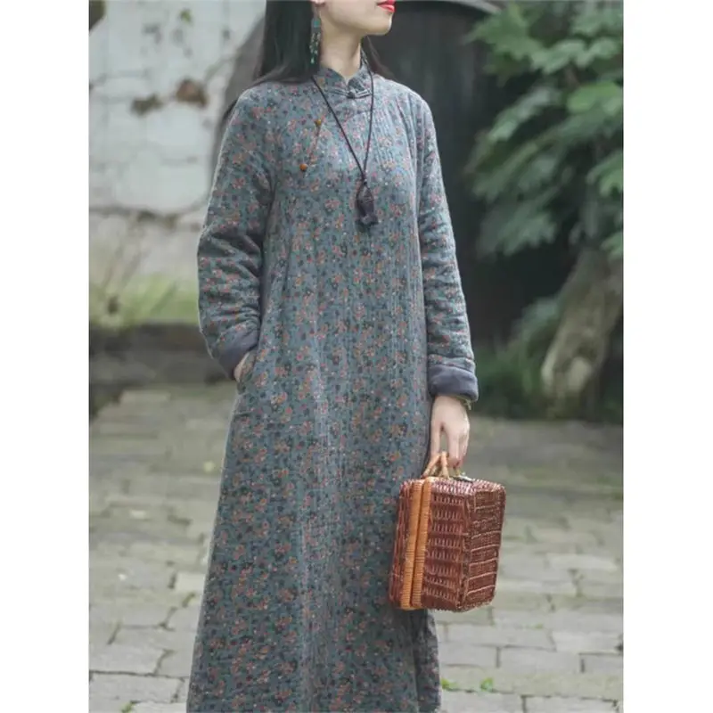 2024 Autumn Winter Thick Floral Cheongsam Chinese Style Buckle Retro Clothing Women's Mid Length Fleece Qipao Dress A265