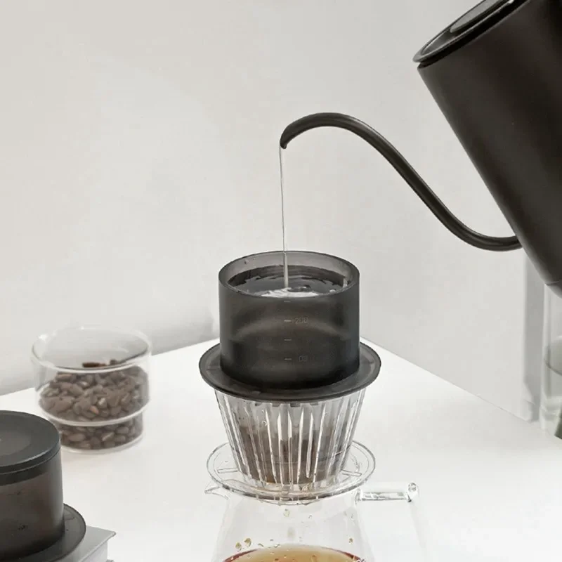 13 Holes Portable Espresso Even Coffee Dripper Coffee Drip SimpleDrip Water Dropper with Lid for Hand Brewing Coffee