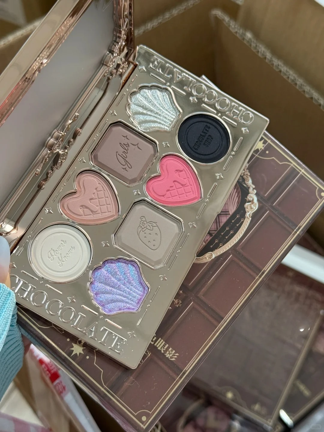 Flower Knows Chocolate Shop 8 cores paleta de sombras shimmer fosco camaleão prensado glitter sombra de olhos de longa duração