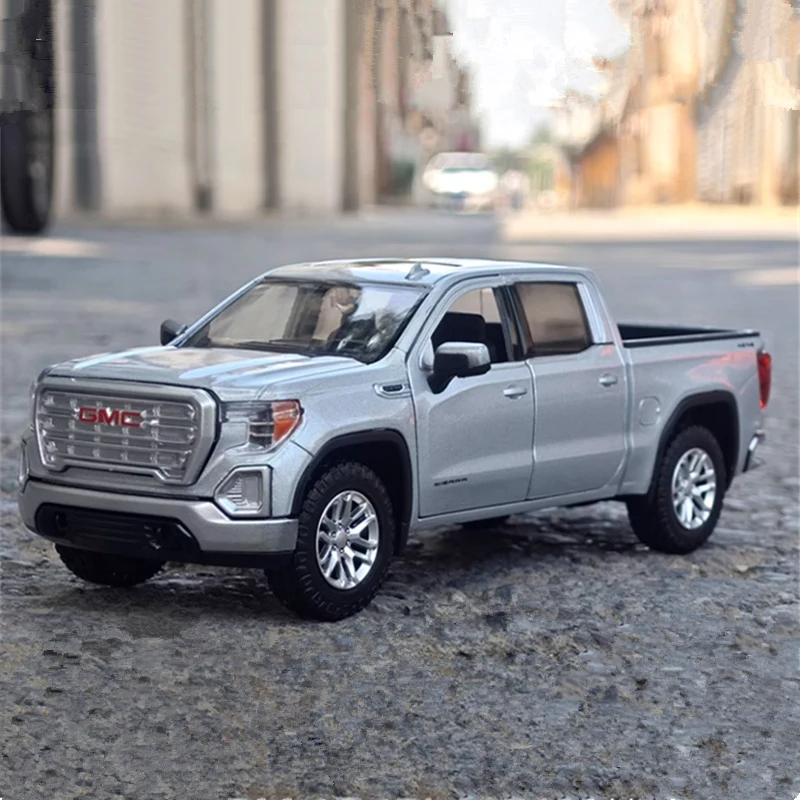 

Motormax 1:27 GMC SIERRA 1500 Pickup Alloy Car Model Diecast Metal Toy Off-road Vehicles Car Model High Simulation Children Gift