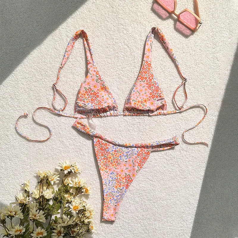 مثير زهرة طباعة مثلث البيكينيات الصغيرة مجموعات قطعتين ثونغ ملابس السباحة المايوه ملابس الشاطئ biquini Tankini