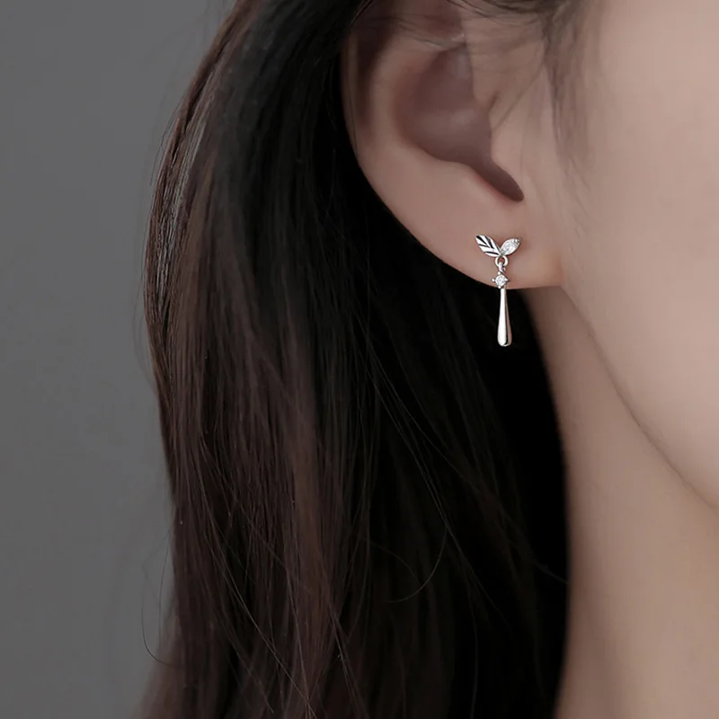 Designer Sterling Silver Inlaid Black Zircon Asymmetry Leaf Tassel Stud Earrings for Women Girls Jewelry Accessories Colorfast