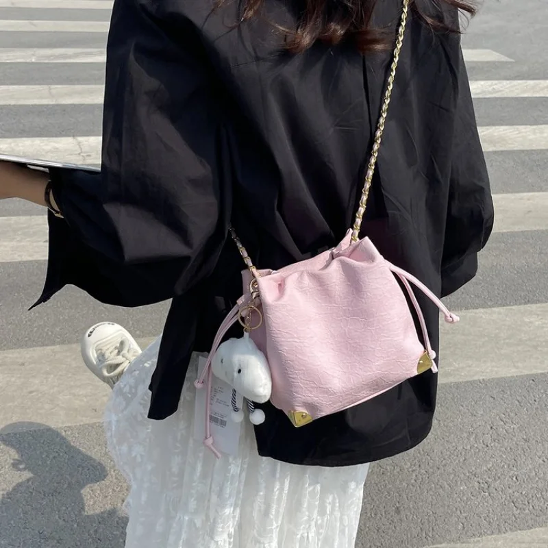 

High-End Ladies Classic Paris Fashionable Leather Tote Bag Popular Elegant Women's Casual Simple Vintage Crossbody Bag