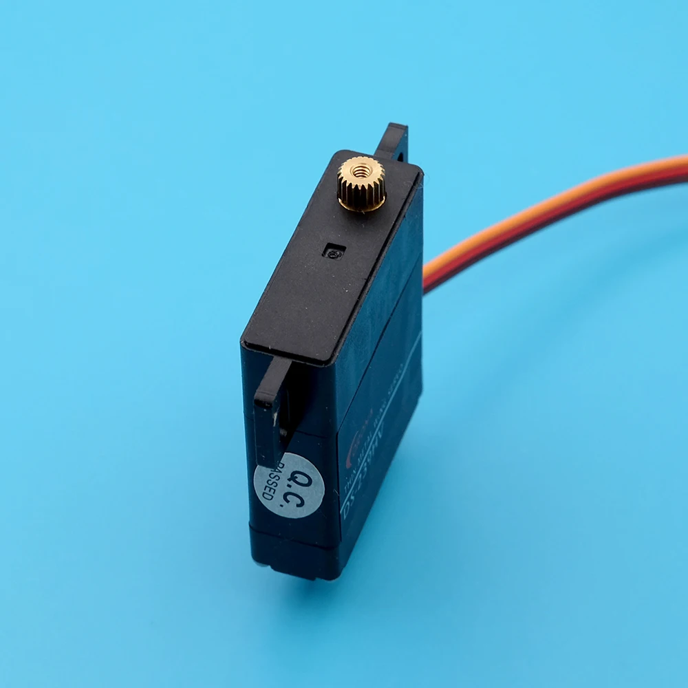 Corona DS239HV DS-239HV 8.4V Digital Slim Wing Servo Ball Bearing Metal Gear 4.6kg / 0.13sec / 22g for RC Glider Plane