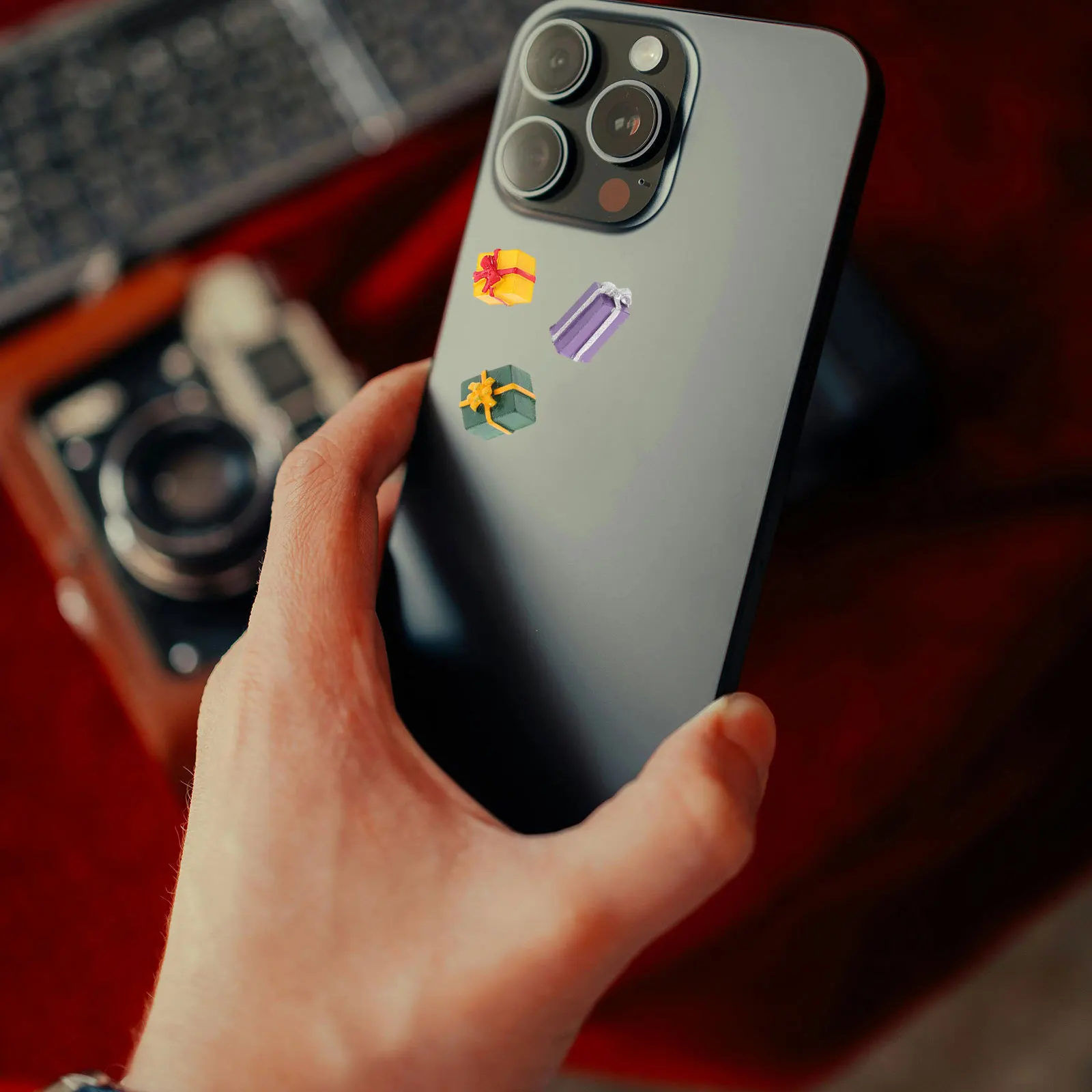 

15Pcs Resin Ornament Parts Christmas Gift Box DIY Materials for Jewelry Pendants Clothing Accessory Home Holiday Decor Supplies