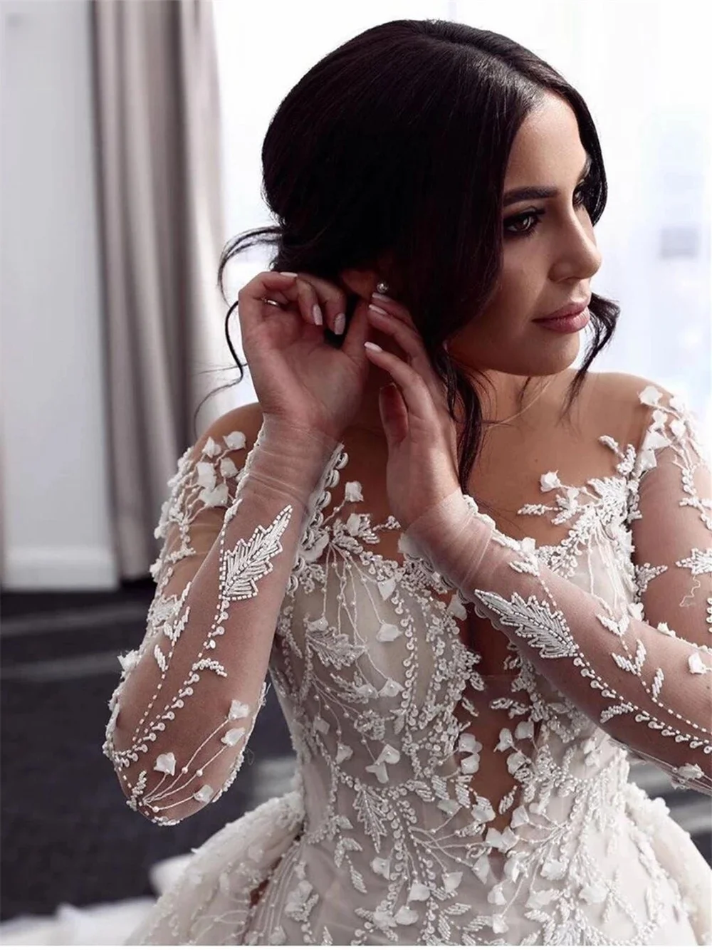 Abiti da sposa a maniche lunghe illusione personalizzati 2025 applicazioni di lusso sirena treno staccabile abiti da sposa abito da sposa sexy