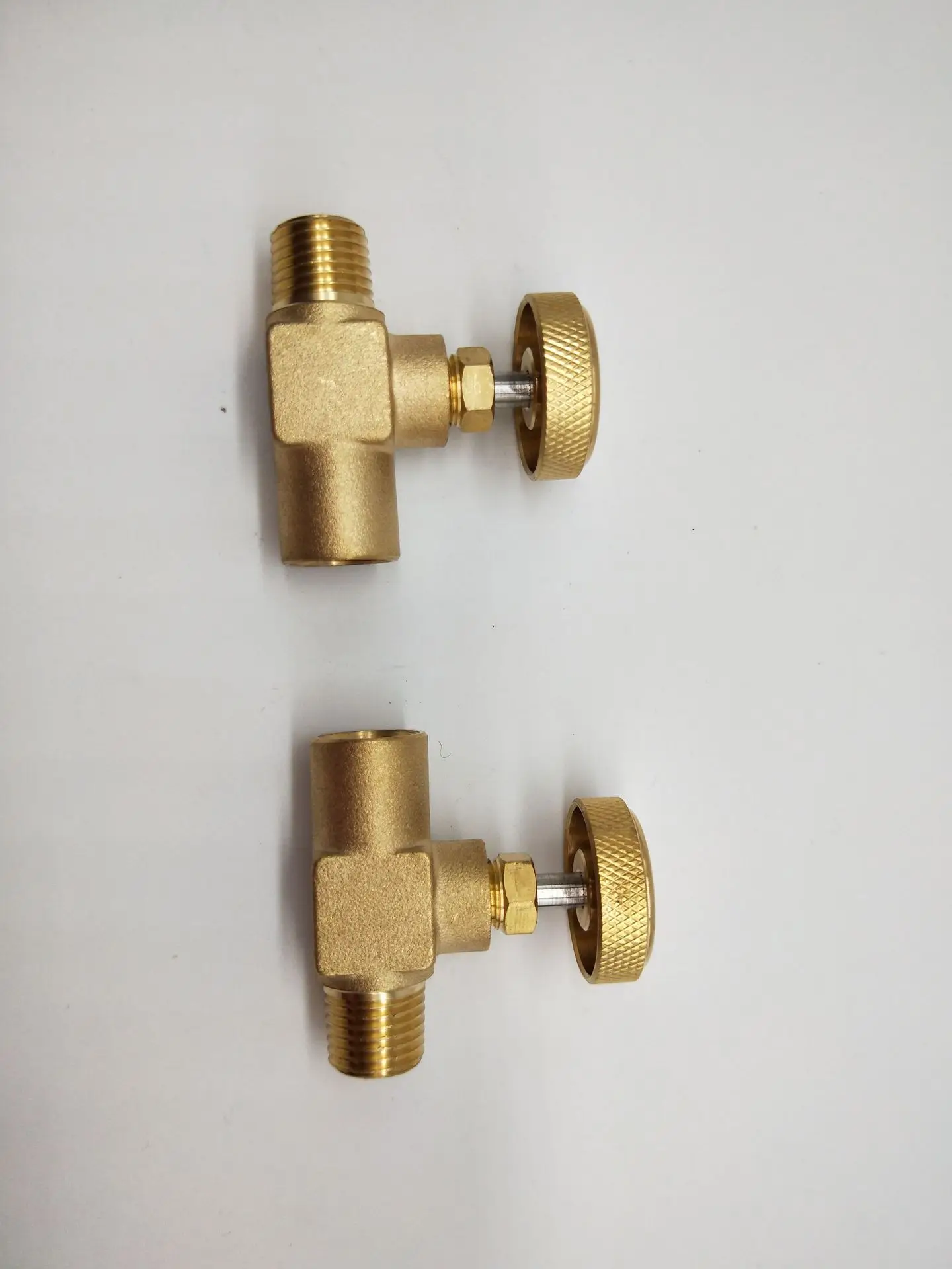 Adjusting valve for liquefied gas fire gun Stepless regulating needle valve for gas fire gun Stepless gas regulating valve