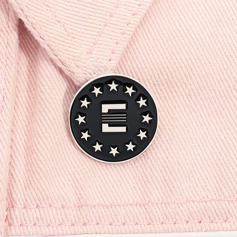 استكشاف RPG جيمة المينا دبابيس دور اللعب يوم القيامة بقاء ألعاب دبابيس التلبيب شارات مجوهرات هدية للأصدقاء المشجعين #6