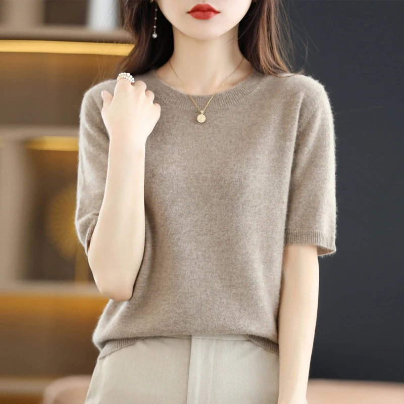 Spring And Autumn Round Neck Korean Fashion Short Sleeve Women\'s Knitted Sweater Loose Half Sleeve Summer Thin Pullover T-shirt