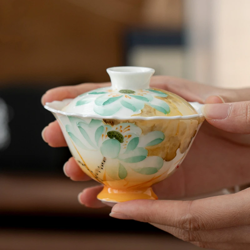 110ml Chinese Handmade Ceramic Gaiwan Pot Bearing Hand Painted Lotus Flower Tea Bowl Porcelain Teacup Tray Household Tea Set