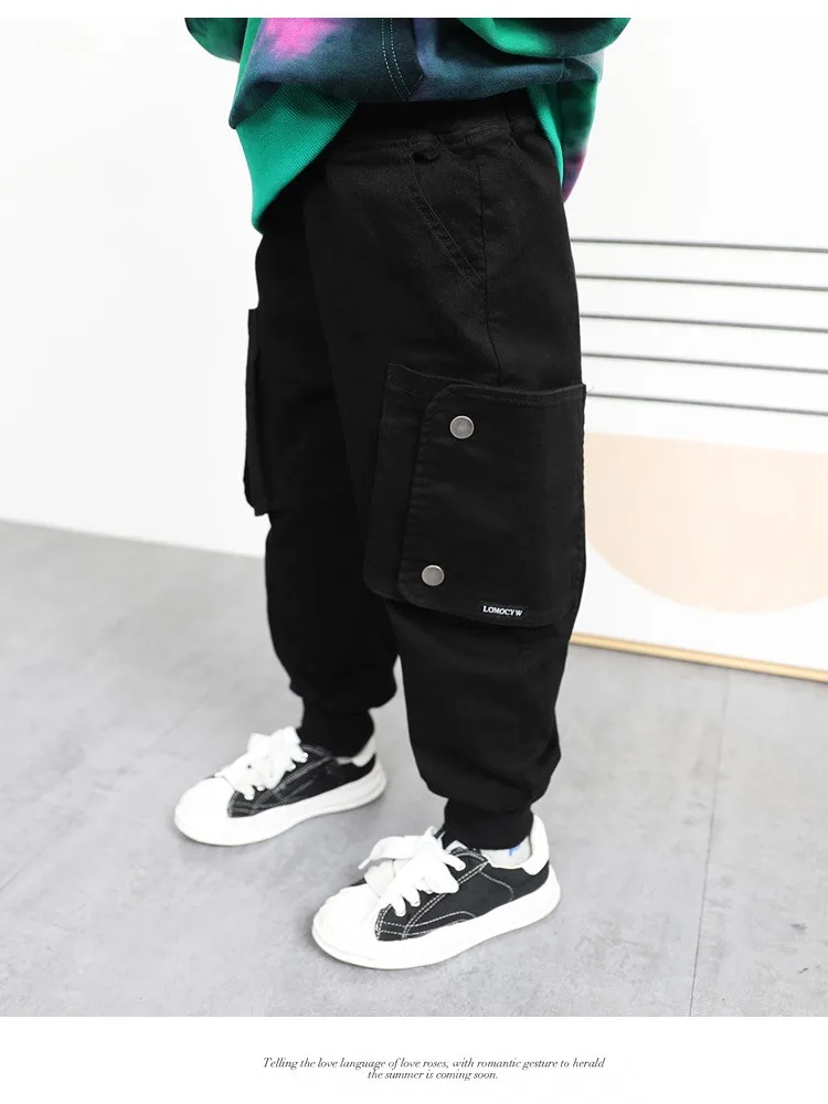 

Autumn and Winter Boys' Pants New Heavy Relaxed Pants Children's Large Pocket Button Fashion Sports Pants