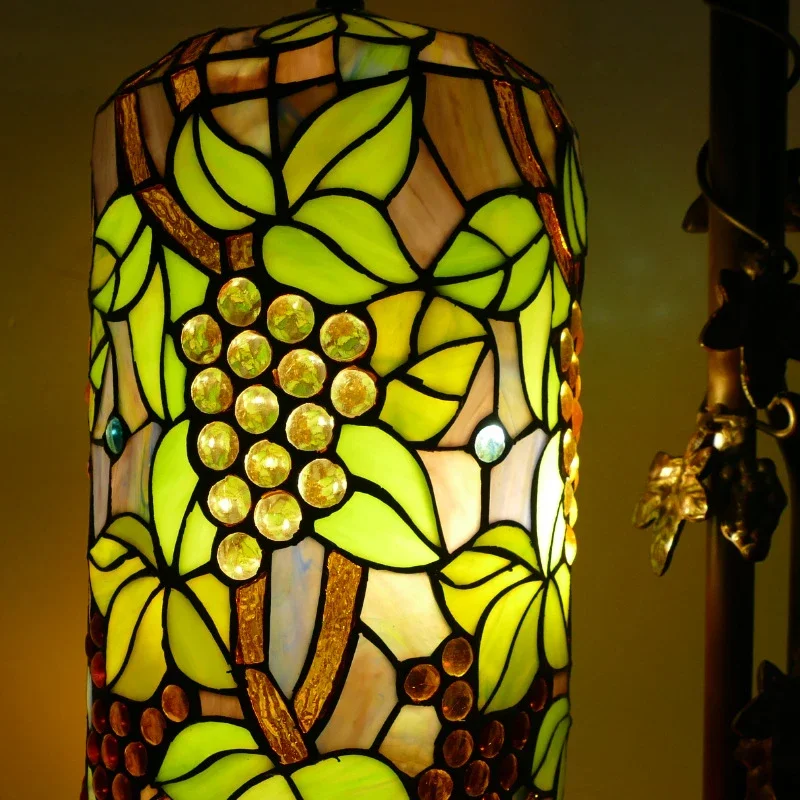 Tiffany Stained Glass Lâmpada Pavimento, Coluna romana, Americano Retro Sala Lâmpada Quarto, Decoração País