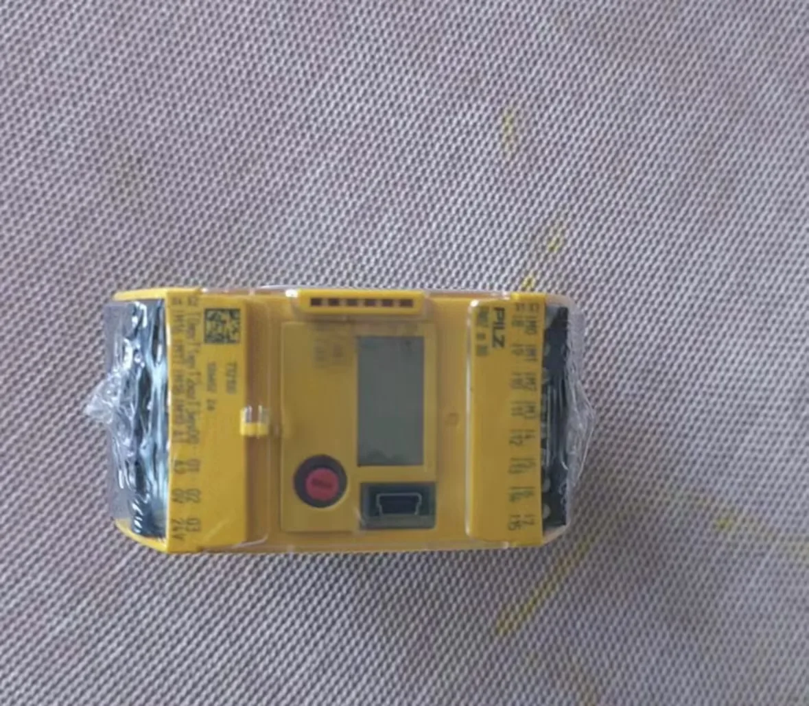 772100 P N 0 Z M B0…