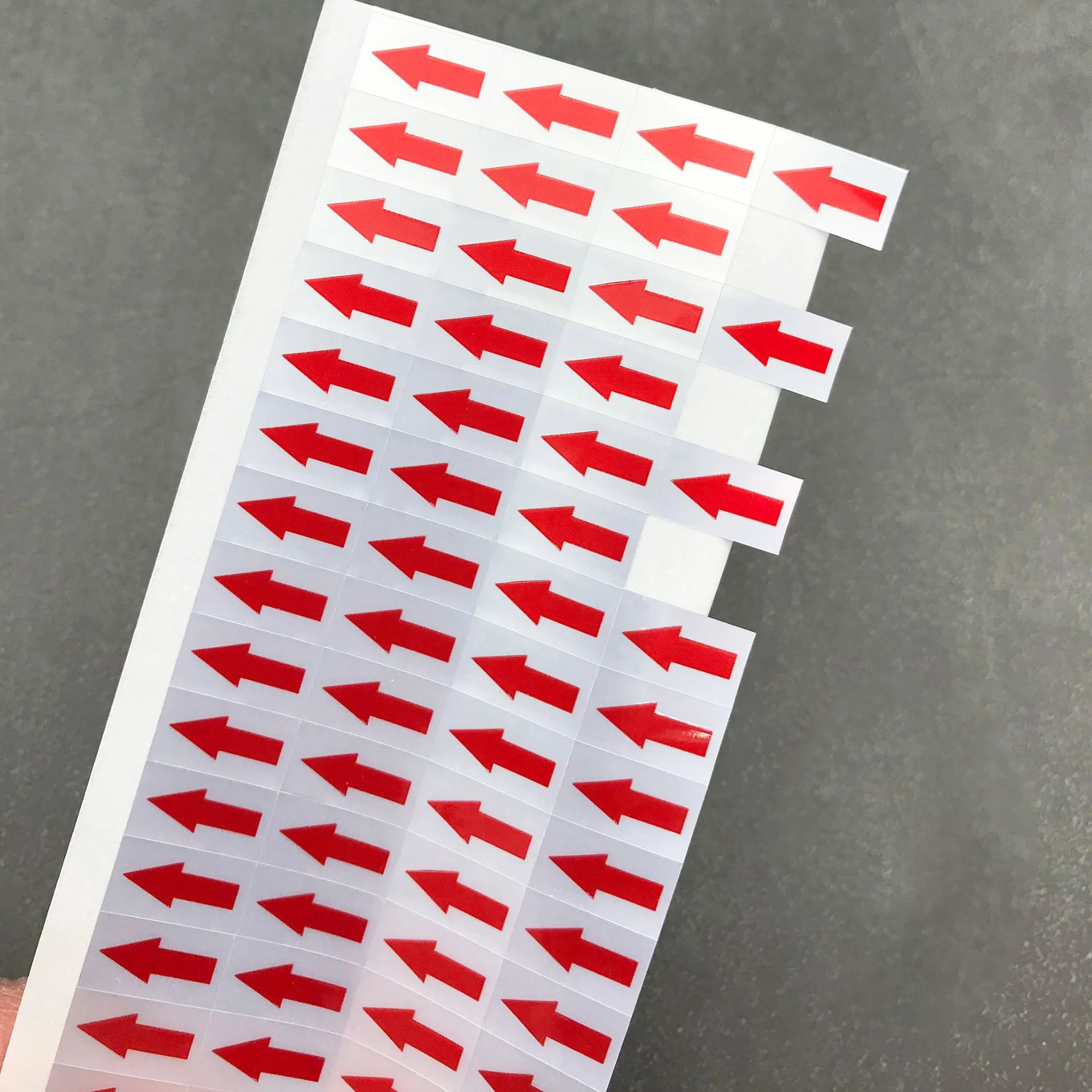 200PCS matte silver sticker, defective product label, rerepair, unqualified self-adhesive small mark, 14X8mm red arrow label