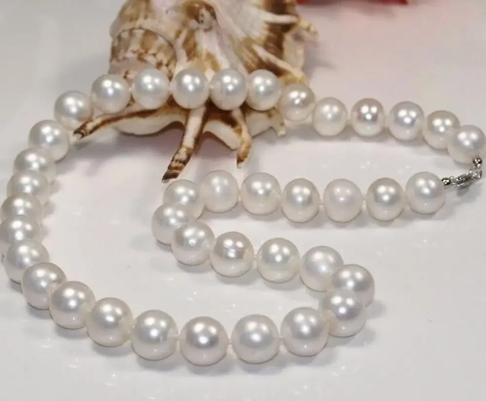 

HUGE AAA 18" 11-12MM SOUTH SEA GENUINE WHITE PEARL NECKLACE