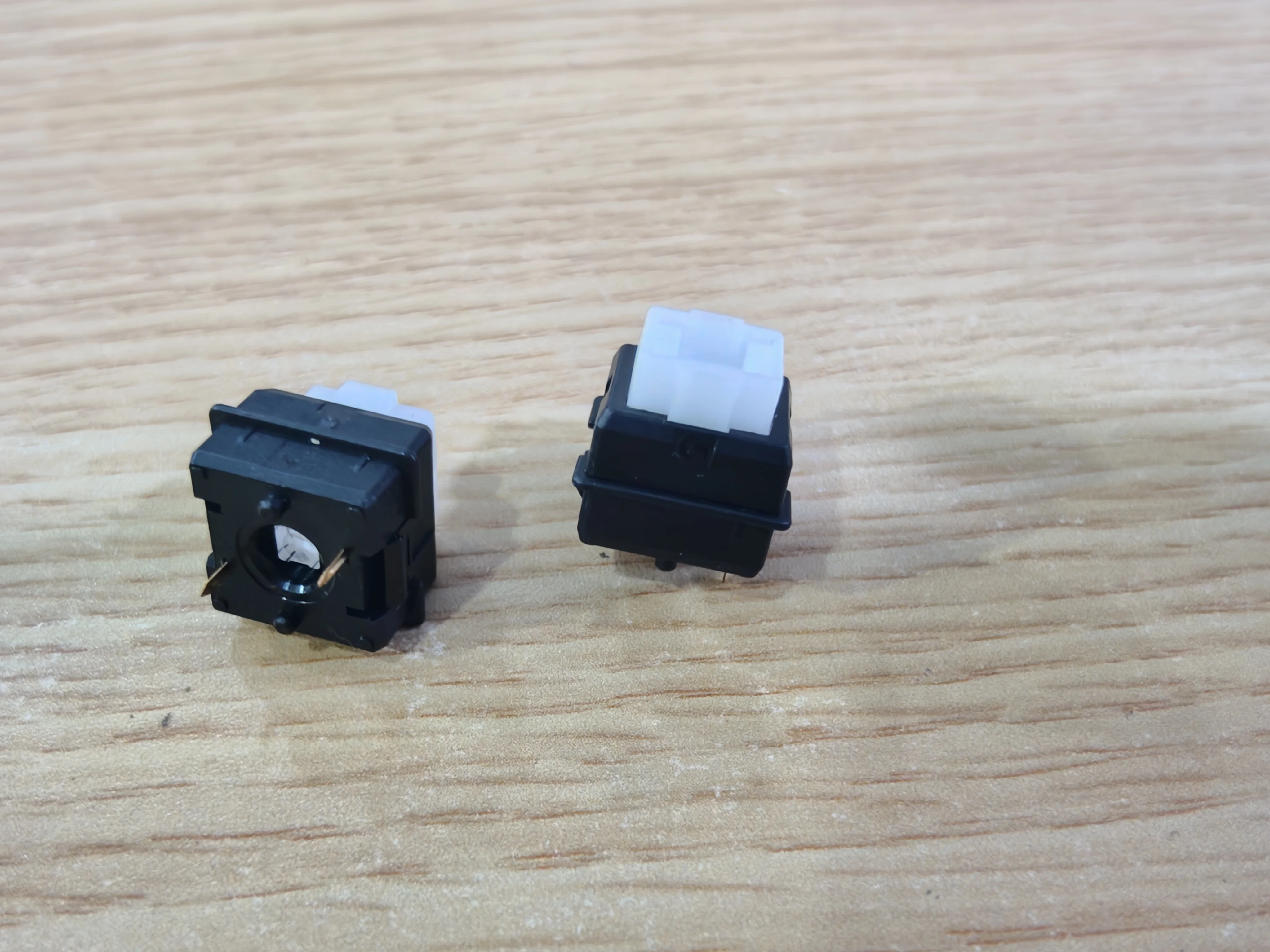 Original Romer-G Switch ormon Axis for Logitech G910 G810 G310