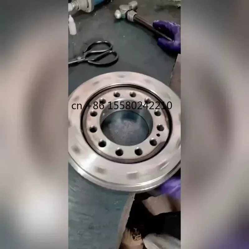 Slewing Bearing 011.20.200 One Piece Outer Diameter 300mm Inner Diameter 120mm Rotary Support Bearing for Heavy Machinery