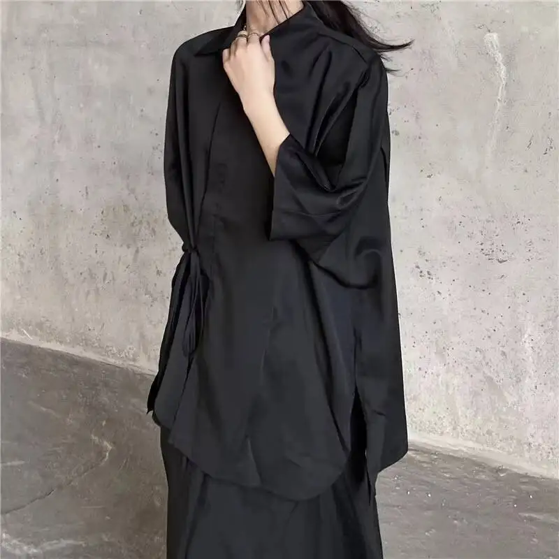 تي شيرت نسائي بأكمام قصيرة قميص الربيع والصيف شخصية يميل الجبهة حزام تصميم موضة عادية فضفاض قميص كبير الحجم #2