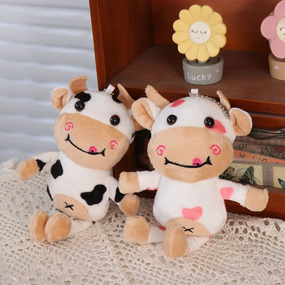 Keychain Plushie Milk Cow Keyring Soft PP Cotton Spotted Cow Key Chain Cartoon Animal Cute Animal Stuffed Keychain Girls