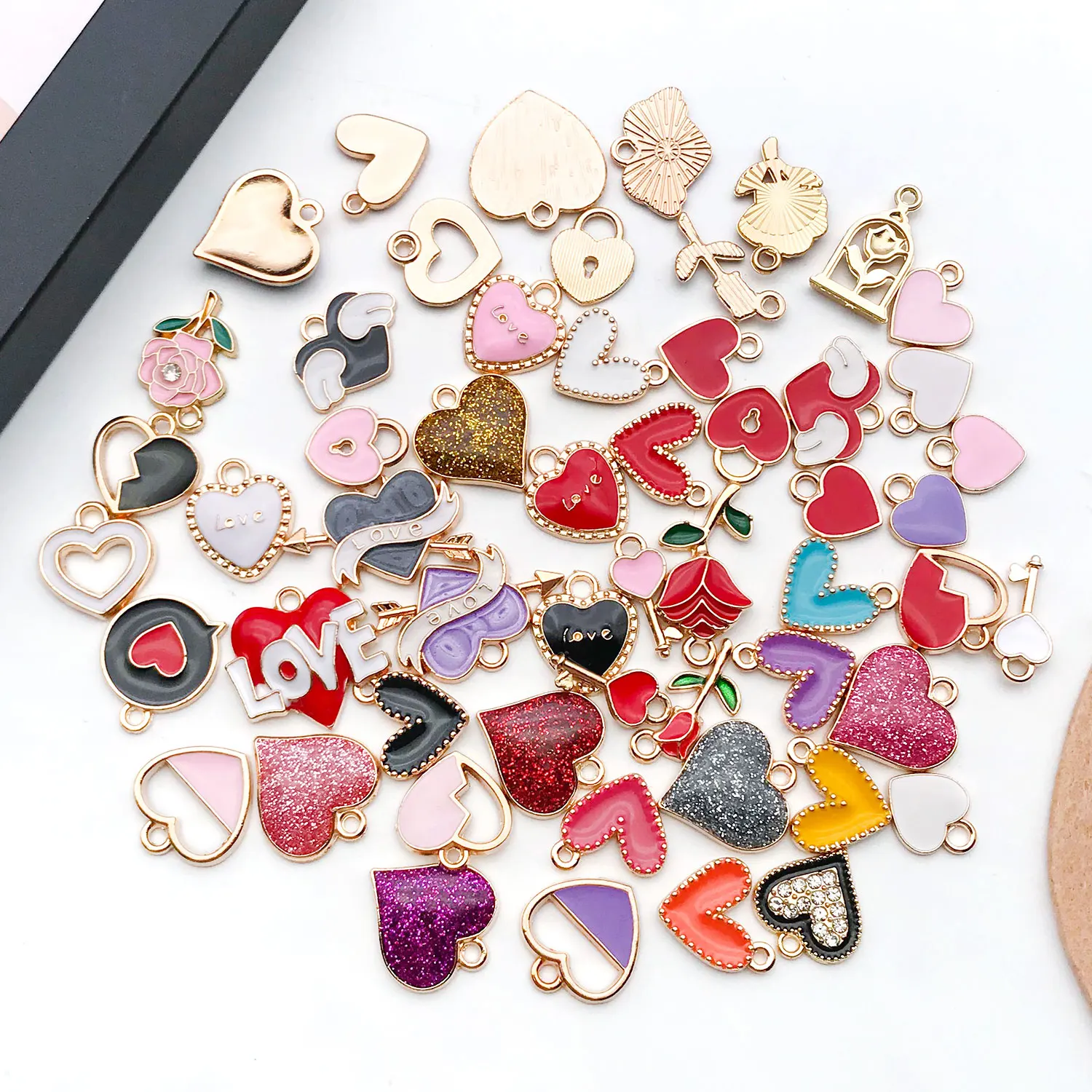 مختلط 30/120 قطعة قلب، شكل خوخ، وردة، سحر قلادة من سبائك المينا على شكل جناح، إكسسوارات زينة ذاتية الصنع، الأكثر مبيعًا.